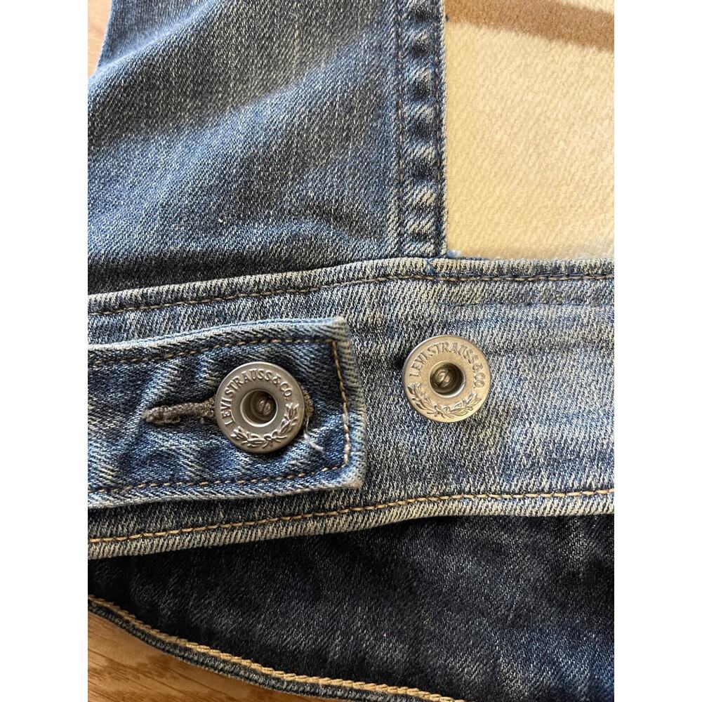 Levi's jacket - Picture 6 of 6